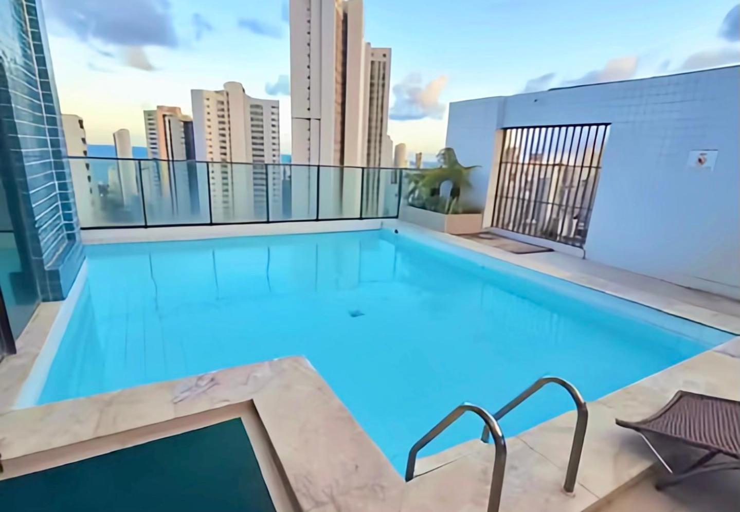 Flat Piscina No Rooftop Aluguel Temporada Em Recife Exterior foto